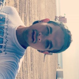 Meet your Posher, Diego